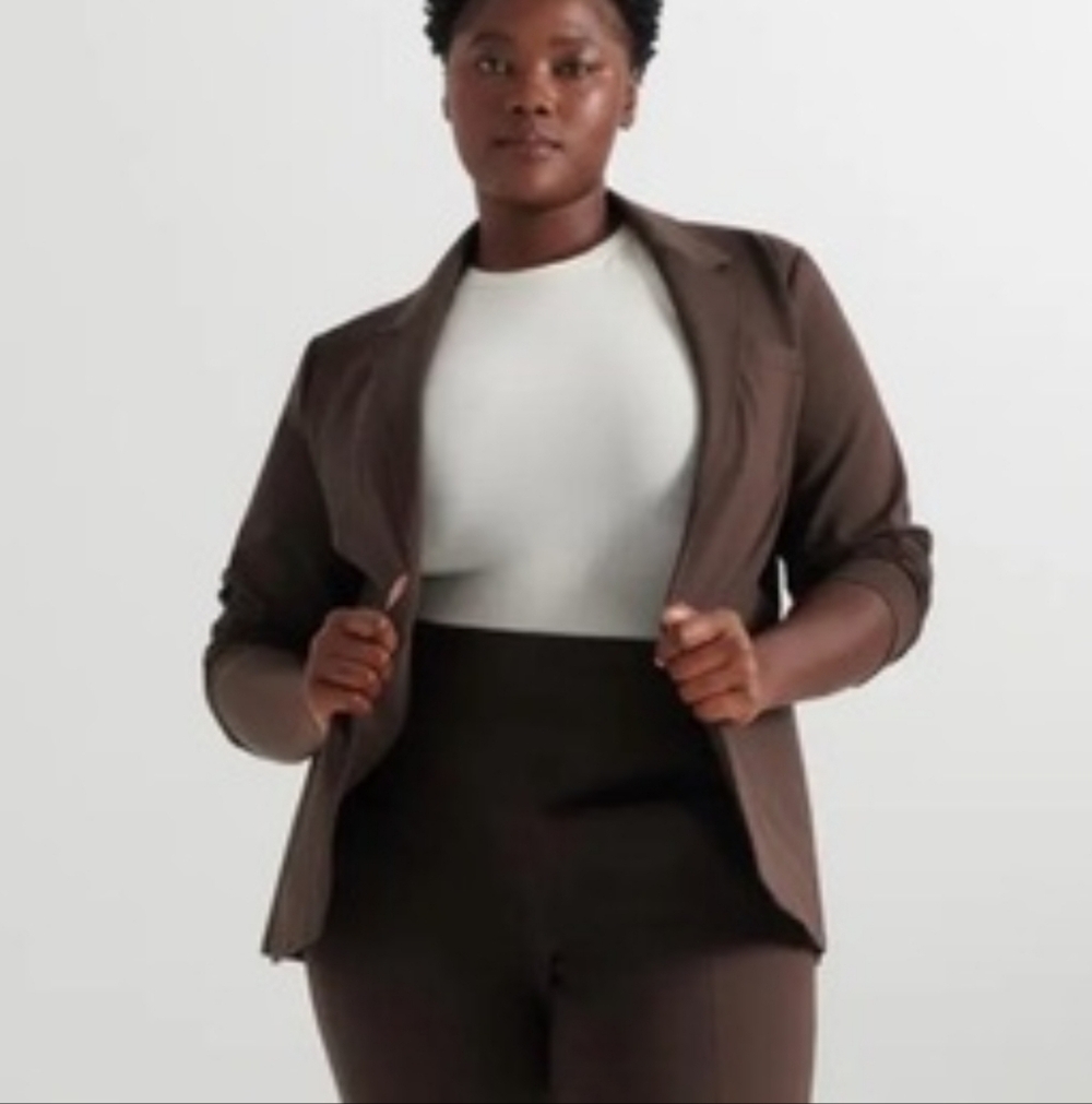 PARI PASSU Ponte Debi Blazer Espreso 18. NWT Open Blazer. Plus Office Casual.